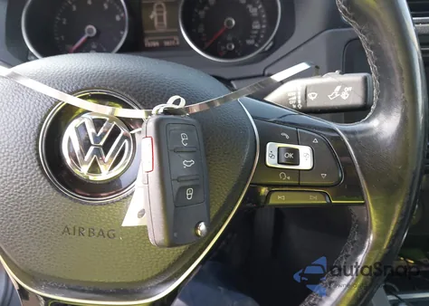 2017 Volkswagen Jetta 1.4T Se z USA, uszkodzony, nr VIN 3VWDB7AJ2HM279565